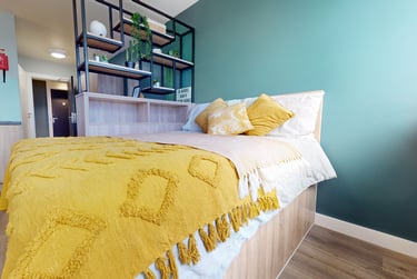iQ Newtown House Student Halls, Maid Marian Way, City Centre, Nottingham, NG1 6GG - Image 3